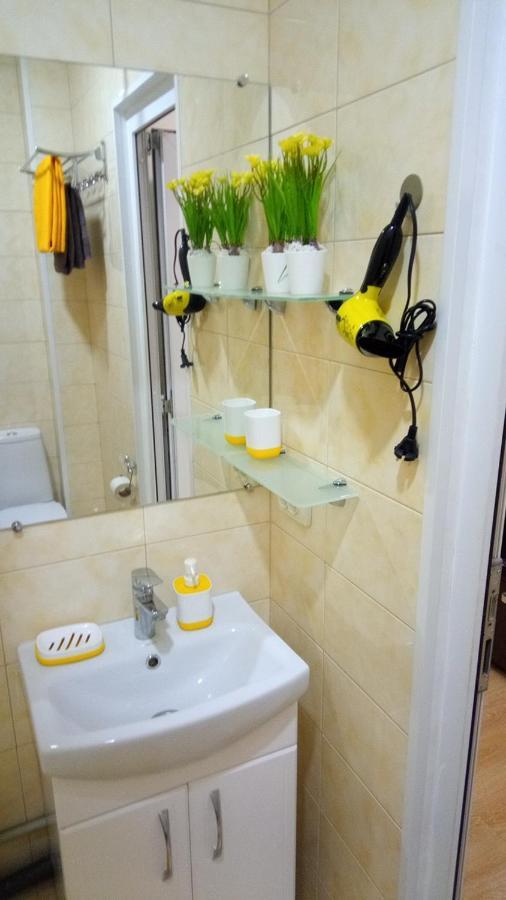 Positive Smile Studio Apartment In The Colorful Comfort Town Residental Complex. Kt-06. เคียฟ ภายนอก รูปภาพ