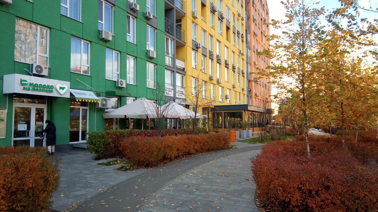 Positive Smile Studio Apartment In The Colorful Comfort Town Residental Complex. Kt-06. เคียฟ ภายนอก รูปภาพ